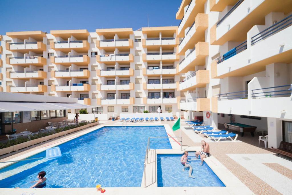 Apartamentos Mira Mola Figueretas Exterior photo