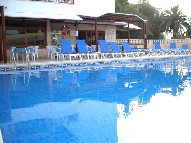 Apartamentos Mira Mola Figueretas Facilities photo